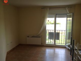Flat in Calle calle norte 1. Piso de una habitación con garaje y trastero