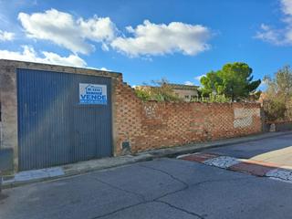 Terreny residencial a Calle doctor fleming 33. Solar urbano a la venta en cijuela (granada)