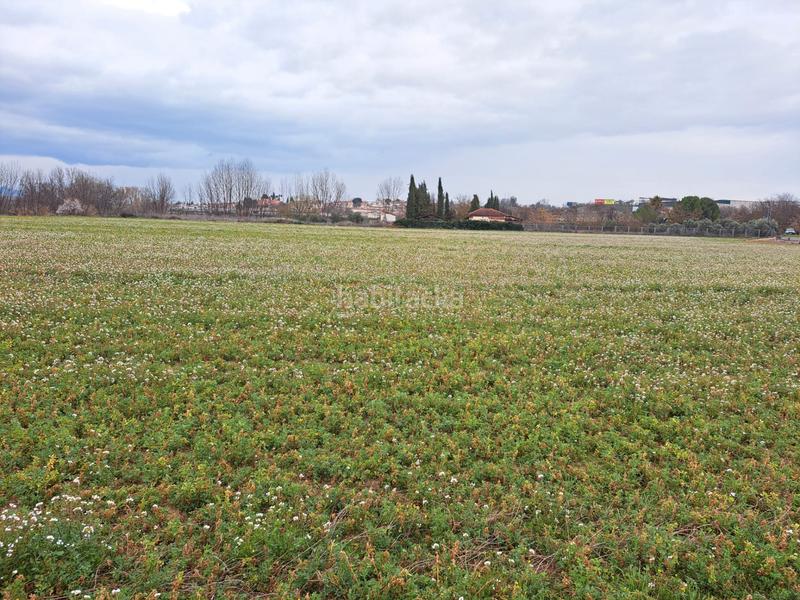 Foto 237e7436-ef81-41b7-bd90-4074bce2b9bc. Propriété dans calle huerta 8 dans Láchar