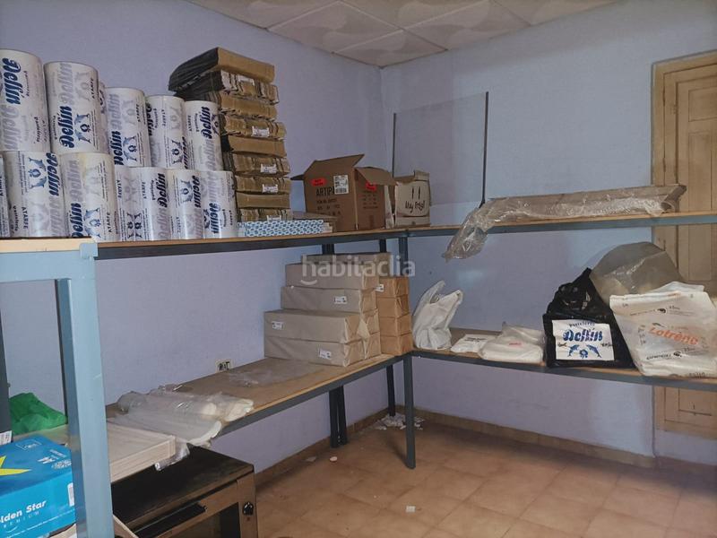 Foto 0c8bf27b-c2f8-464a-b7a9-233ac22cab25. Traspaso local comercial en plaza del horno 22 traspaso de local para pasteleria y panaderia en Atarfe