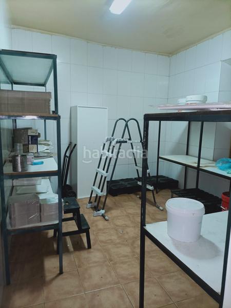 Foto dc15324b-5a06-46d7-aac1-6a41970dddd8. Traspaso local comercial en plaza del horno 22 traspaso de local para pasteleria y panaderia en Atarfe