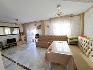 Semi detached house  Calle gloria fuertes. Adosado a la venta en belicena (granada)