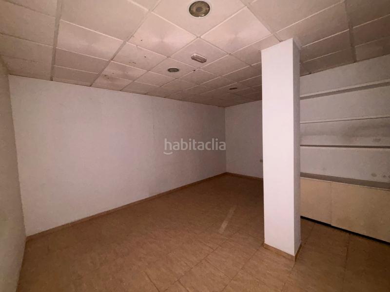 Foto 96d5691a-4e6f-49cd-bcfa-3ad837ea2603. Location local commercial dans Atarfe