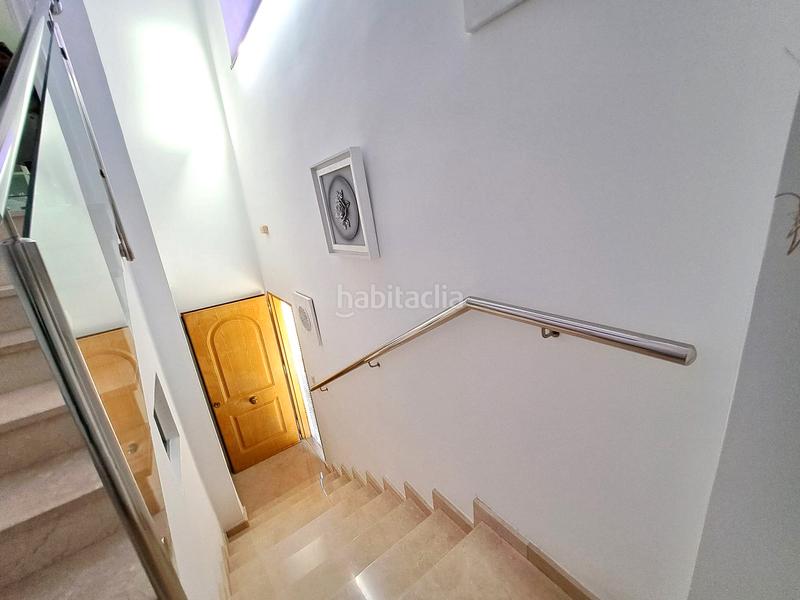 Foto 2840df8b-6607-4d82-aa18-1570092e70ed. Maison jumelée dans avenida de andalucía 1 dans Fuente Vaqueros