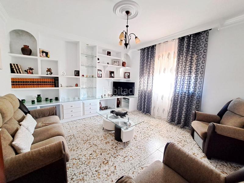 Foto f8fe1853-d398-4957-a206-eeff226d5391. Maison jumelée dans avenida de andalucía 1 dans Fuente Vaqueros