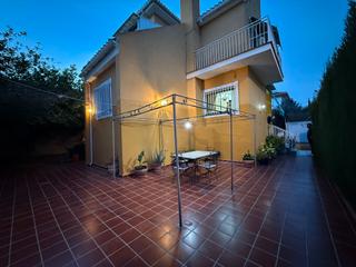 Chalet  Calle cisne. Chatel santa fe