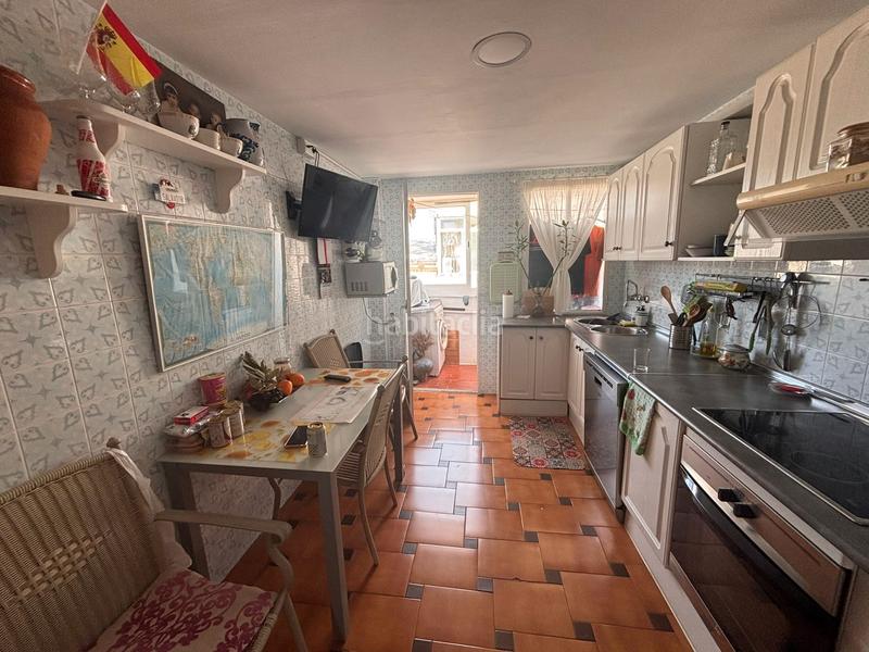 Foto f8301b5f-8905-4a19-bde6-e39acb99ae99. Pis a calle real de Valderrubio 71 a Valderrubio