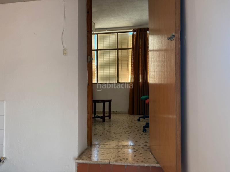 Foto a7124edd-7ee0-49a4-8970-f0cddaa0b245. Maison avec cheminée chauffage parking dans Atarfe