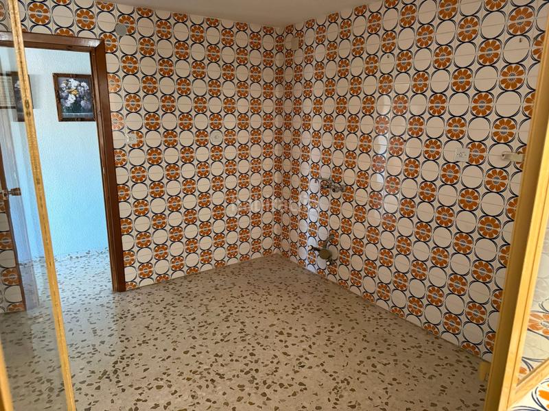 Foto ff472e59-368a-4e0b-b7d6-0fdafbb9fe76. Maison avec cheminée chauffage parking dans Atarfe