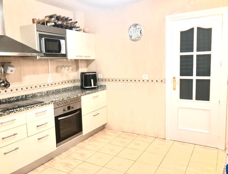 Foto 6b231c9a-e9d5-4d6c-906c-bd26e9f6df98. Chalet avec parking dans Belicena Vegas del Genil