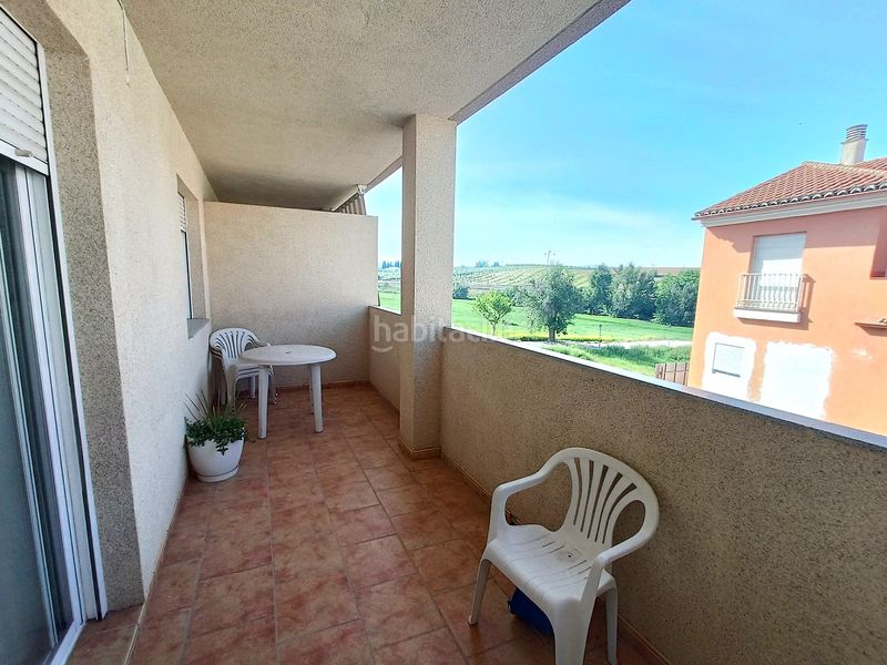 Foto ecee3a2b-10b2-4734-8f5d-bcc27ffb2389. Pis amb aparcament a Láchar