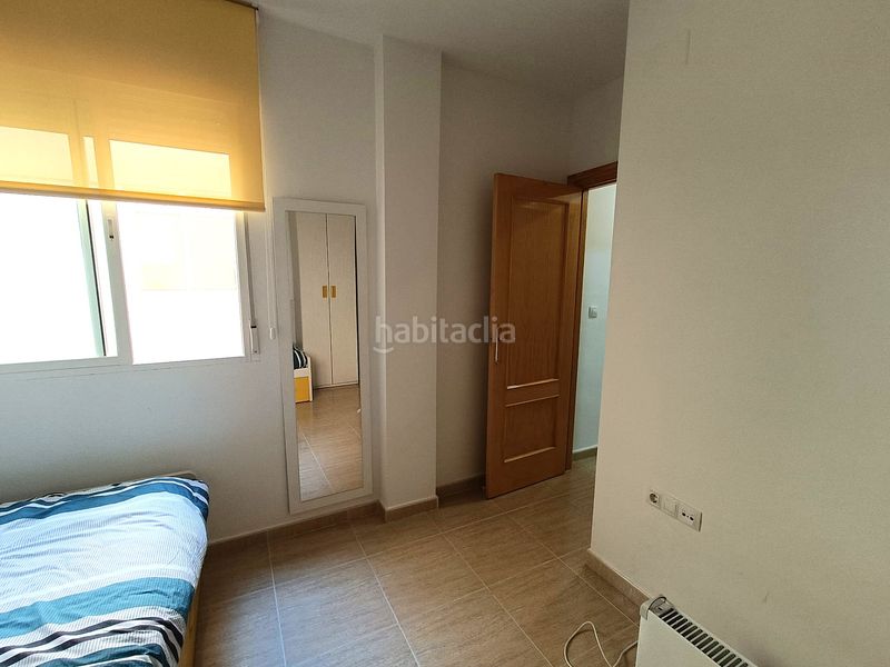 Foto f4cd5aab-93fd-4b33-89e5-b612ebc6d8f4. Pis amb aparcament a Láchar