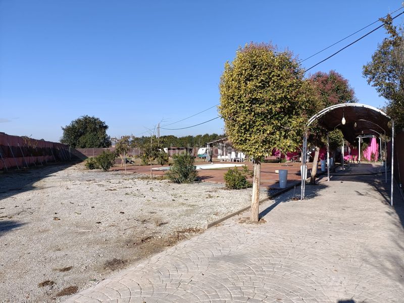 Foto a4150ea7-fba7-4d23-a660-0b1a37570b06. Finca rústica cortijo a la venta en lachar (granada) en Láchar