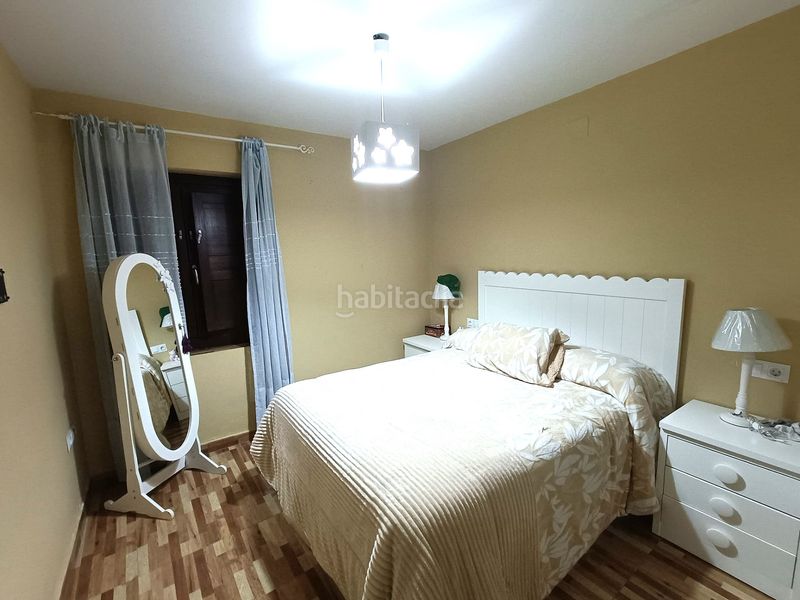 Foto c77ee326-76d9-49b4-8d54-6b68313f5228. Planta baixa a Láchar
