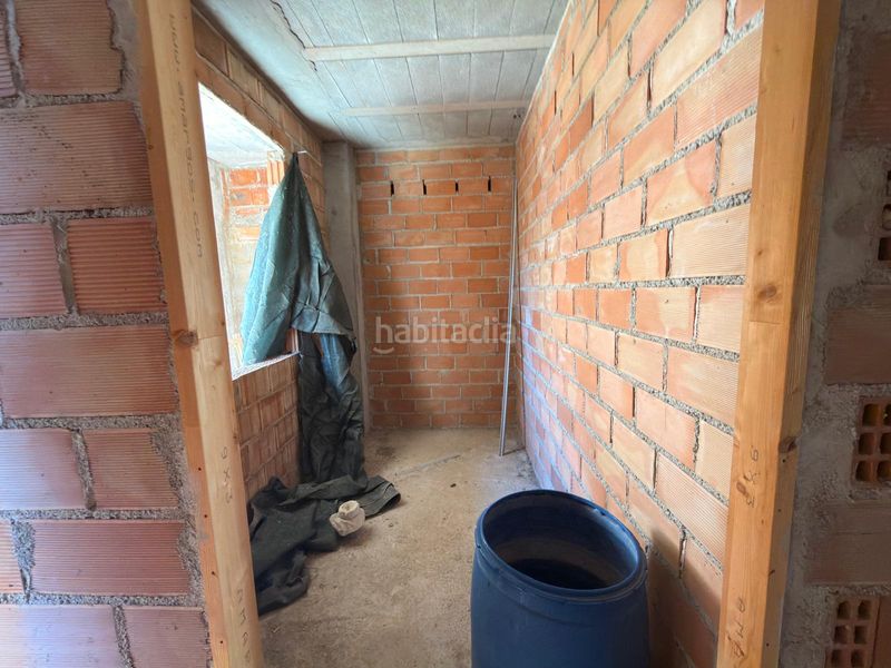Foto f9b05de2-632b-4157-883b-c500d9460bd0. Casa a Íllora