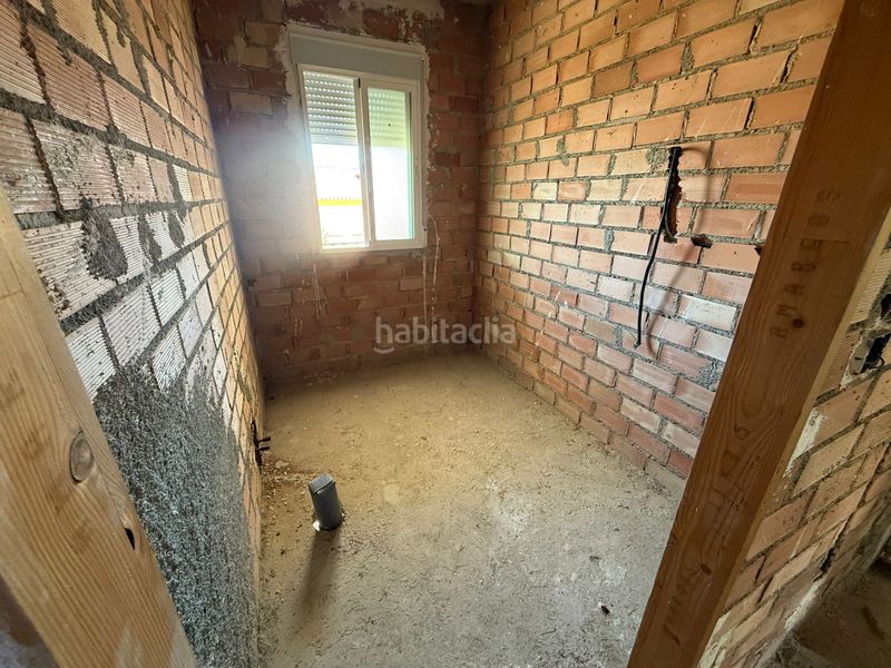 Foto 3f3d1124-8b52-4576-99f6-2c29352634d6. Casa a calle sorolla 16 a Láchar