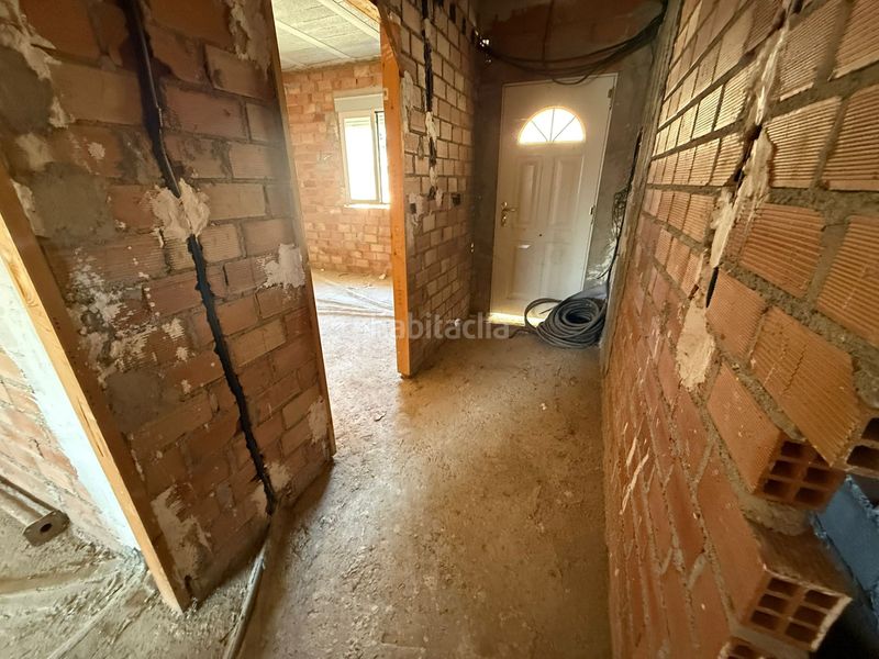 Foto 4605979d-6553-4177-8994-98a082f31d45. Casa a calle sorolla 16 a Láchar