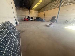 Rent Industrial building  Calle diseño. Nave industrial chauchina