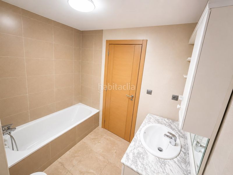 Foto a0b2fbf8-1c85-41da-afe0-4456234f2015. Pis amb calefacció a Láchar