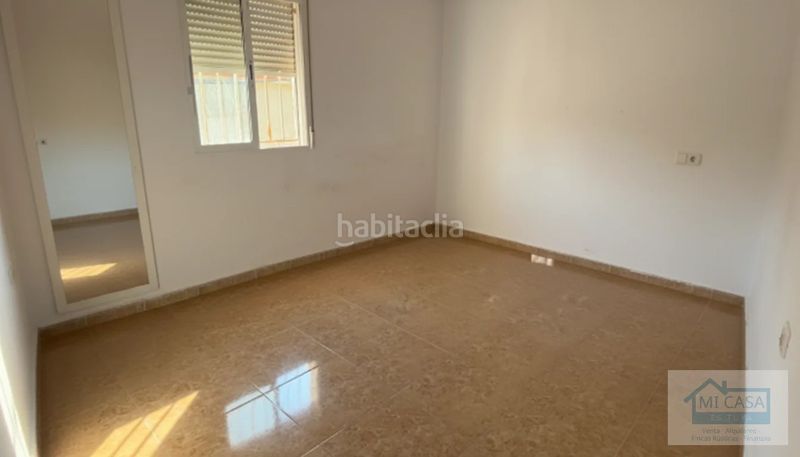 Foto 02067e5f-2ab6-4b7e-9a0a-811becd2fb3d. Casa a Láchar