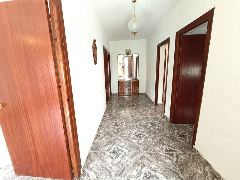 Foto 861a889d-9387-4d74-90e5-86b8ee2918b0. Casa amb xemeneia aparcament a Láchar