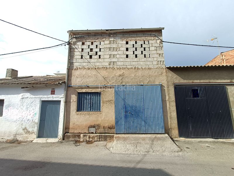 Foto b8b43eb3-0dd7-4392-921a-63a5c5bbf2b1. Casa amb aparcament a Fuente Vaqueros