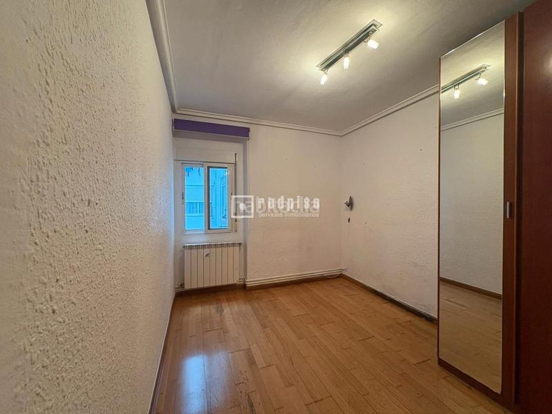 Foto c8217b17-e5bb-43a4-958d-f7ca45758f62. Etagenwohnung mit heizung in La Bozada - Parque Delicias Zaragoza