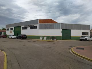 Fabrikhalle in Avenida país valenciano. Sobre un solar de 586 m2 ,nave industrial de 498 m2 mas patio ab