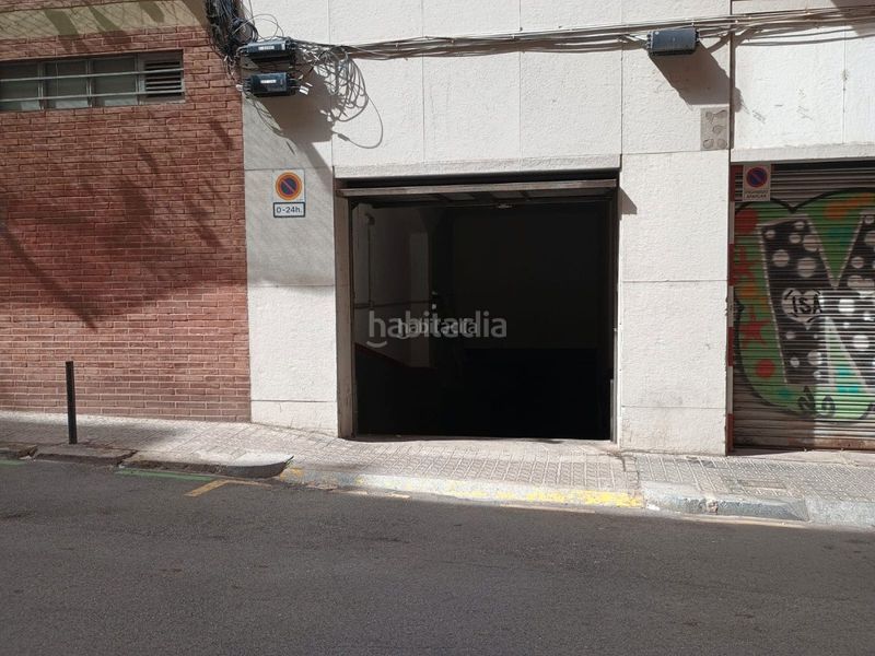 Foto 7d9fd77d-0ab3-4d8f-8d08-fed515db3215. Aparcament cotxe a La Bordeta Barcelona