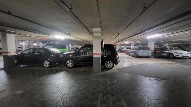 Foto 0b1090d2-5ff1-4a9d-81c9-36e1dec6a2c2. Aparcament cotxe a Hostafrancs Barcelona