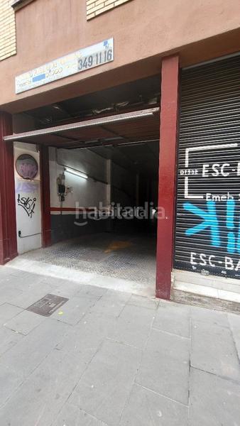 Foto 9a6799c7-aff8-4501-b206-3da13f0b325e. Parking voiture dans Hostafrancs Barcelona