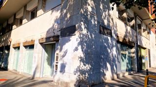 Locale commerciale in carles III 27