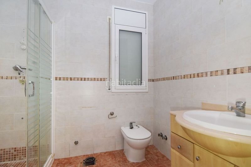 Foto 3d0f3dc9-285b-4efa-807e-e4c4a23d88d5. Casa amb calefacció piscina a Canyelles