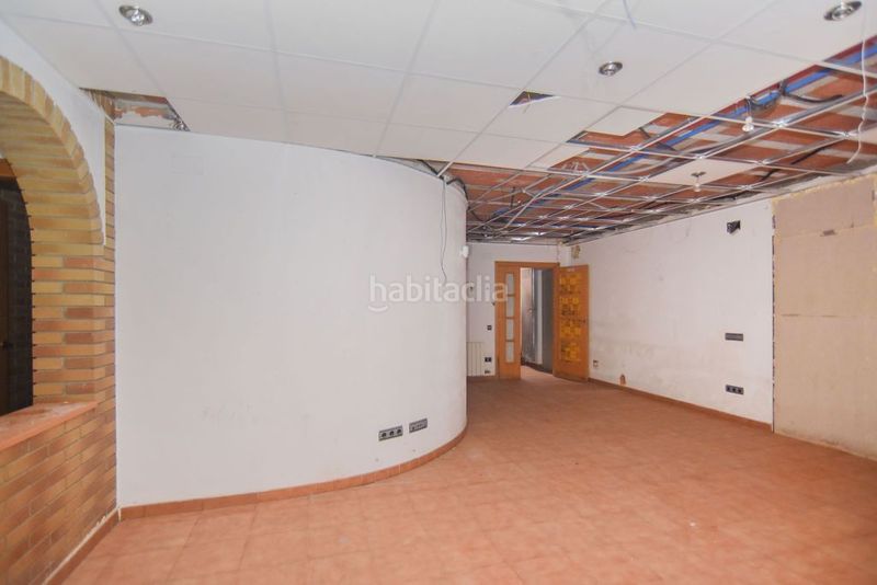 Foto 5527d5a2-7154-4c76-8f5c-b19c1d43de58. Casa amb calefacció piscina a Canyelles