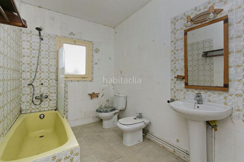 Foto 82b93b8f-f73f-4488-944b-c7d9de5b4fe8. Casa adossada amb aparcament a Les Roquetes Sant Pere de Ribes