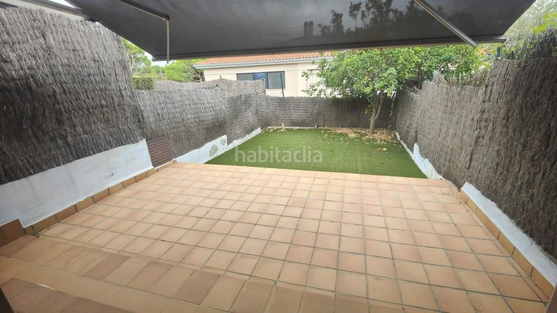 Foto fc84125c-0111-4e5e-ba49-886c51a7d861. Casa adossada amb calefacció aparcament a Santa Maria Vilanova i la Geltrú