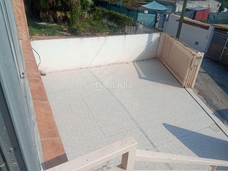 Foto a915ac60-c2b3-4403-a13d-8c6666297516. Casa a schiera con parcheggio in El Grao Castellón de la Plana