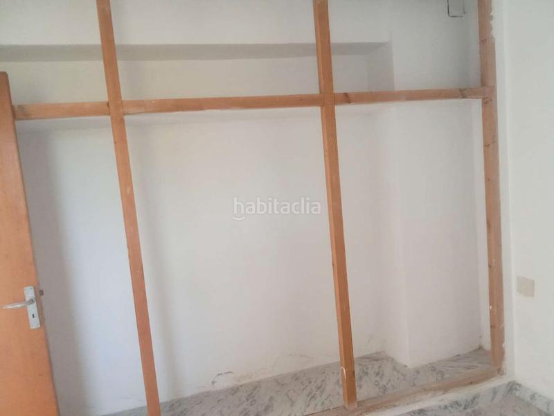 Foto a8f63d4d-f660-45a2-9ee3-2a10057a5268. Semi detached house with parking in El Grao Castellón de la Plana