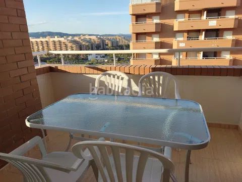 Foto 897677c2-3084-4087-9e8d-ee770e830df4. Apartament amb aparcament piscina a Vista Mar Oropesa del Mar