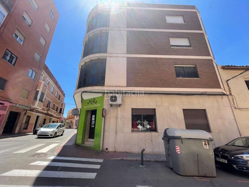 Foto 89a2392c-41fc-48f9-a6d7-5a700f4be4b6. Edificio in Madridejos
