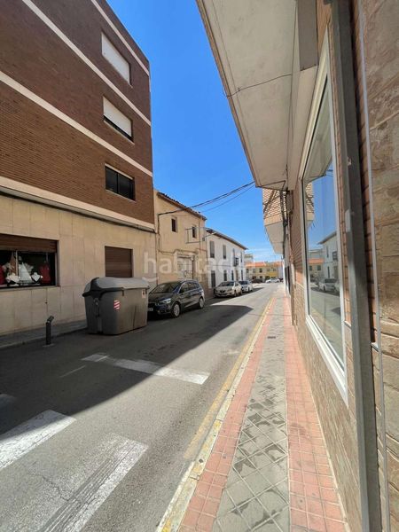 Foto b1758359-d61f-47ea-997b-8394a67a4095. Edificio en Madridejos