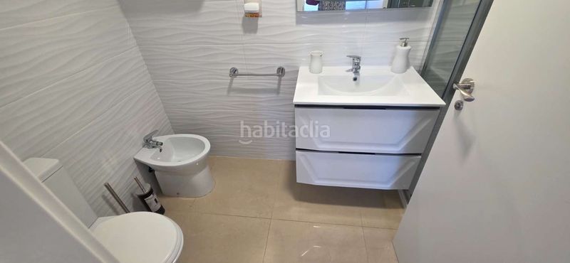 Foto 5eaa4c9e-1540-4d02-ba0c-22d4a0572735. Apartament amb aparcament piscina a Sol Park Oropesa del Mar