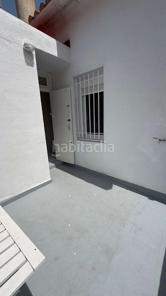 Foto a5a84fbb-56ea-48e4-b13a-b251d179d535. Semi detached house in Playa Burriana