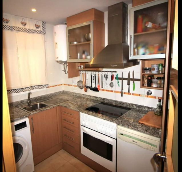 Foto 2018b0c0-ffc6-4229-897b-5629a9d2a06a. Apartament amb aparcament piscina a Cala Blanca Oropesa del Mar
