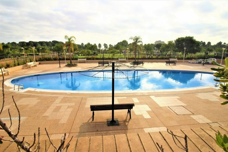 Foto 706c90b0-5ef7-4b74-a6c4-2fccec21a32d. Apartament amb aparcament piscina a Cala Blanca Oropesa del Mar