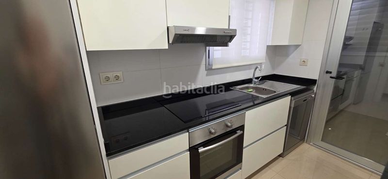 Foto 4abbc531-63bf-4d8a-b9d3-8ed2e15a6749. Apartament amb aparcament piscina a Sol Park Oropesa del Mar