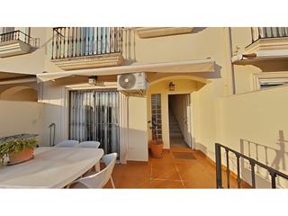 Casa adossada a La Colina. Venta chalet adosado en playamar torremolinos