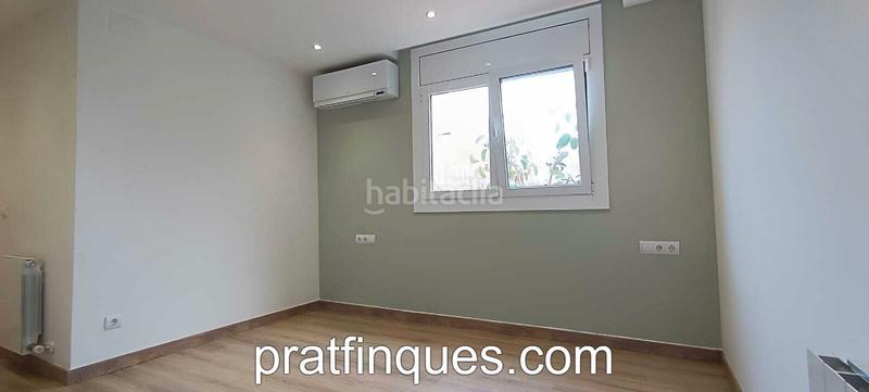 Foto 8a56bc96-1b3d-43e0-b540-581694590c89. Ático fantástico ático en zona sagnier en Sagnier-Plaça de Catalunya Prat de Llobregat (El)