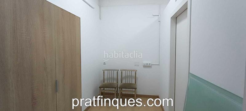 Foto a03908b5-f798-4f3f-85d8-b847b10f7694. Alquiler local comercial local en alquiler en pleno casco antiguo en Prat de Llobregat (El)