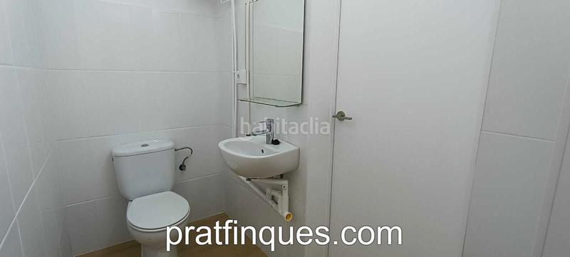 Foto d8f9791c-3680-4d73-9810-5aed8b5dd000. Alquiler local comercial local en alquiler en pleno casco antiguo en Prat de Llobregat (El)